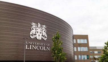 global-scholarship-university-lincoln