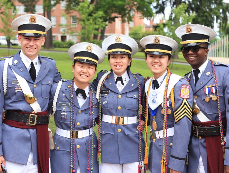 Military-Schools-in-canada