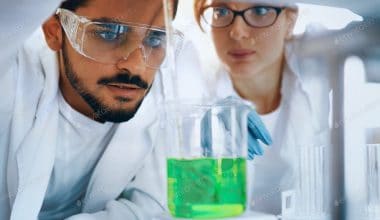 undergraduate scholarships for chemistry students