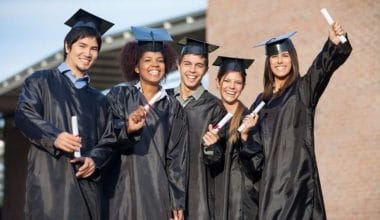 Scholarships-for-Thai-Students