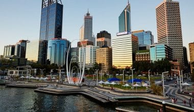 universities-in-Perth