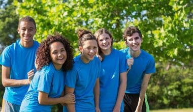 Summer-Volunteering-Programs-For-High-School-Students