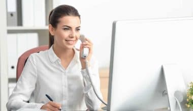 how to write receptionist resume