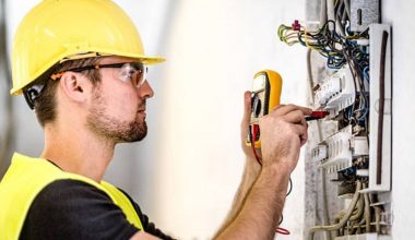 Electrician-Trade-School-Cost