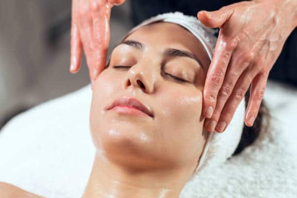 Best Esthetician Schools in Las Vegas