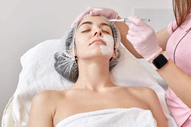 Top Esthetician Schools in Washington State