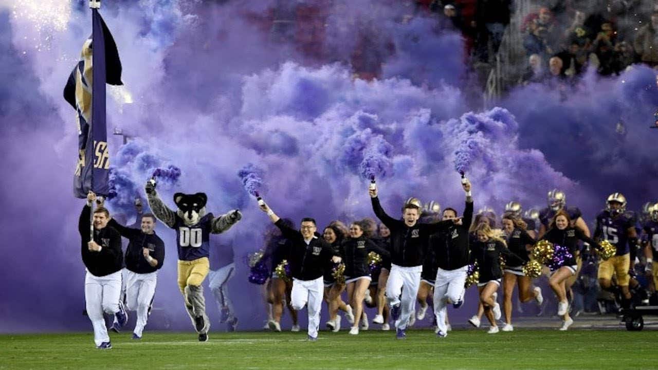 Best College Football Entrances