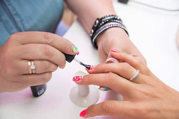 nail tech schools in Milwaukee