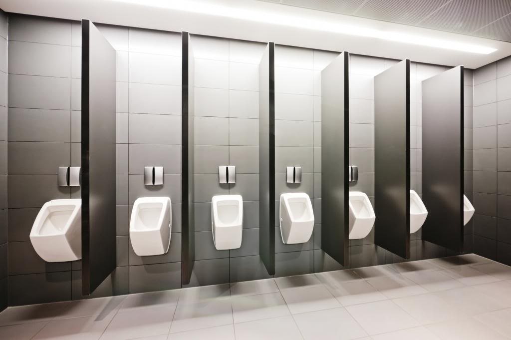 Best bathroom stalls for Schools